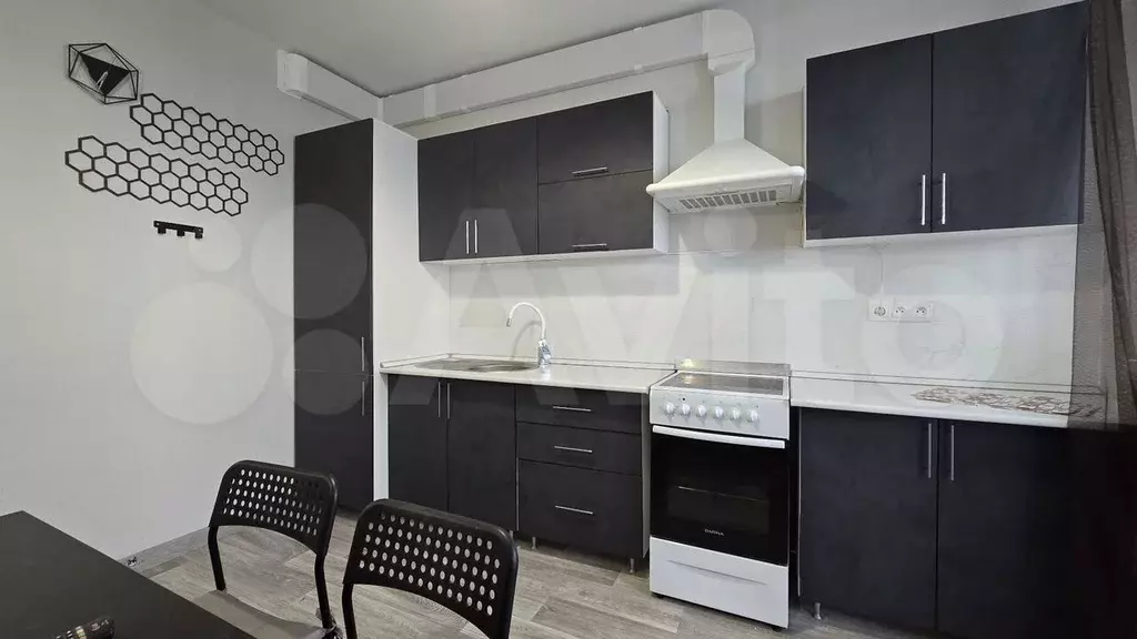 1-к. квартира, 40 м, 8/16 эт. - Фото 1