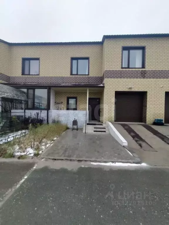 Таунхаус в Ямало-Ненецкий АО, Новый Уренгой Строителей мкр, 6к3 (196 ... - Фото 1