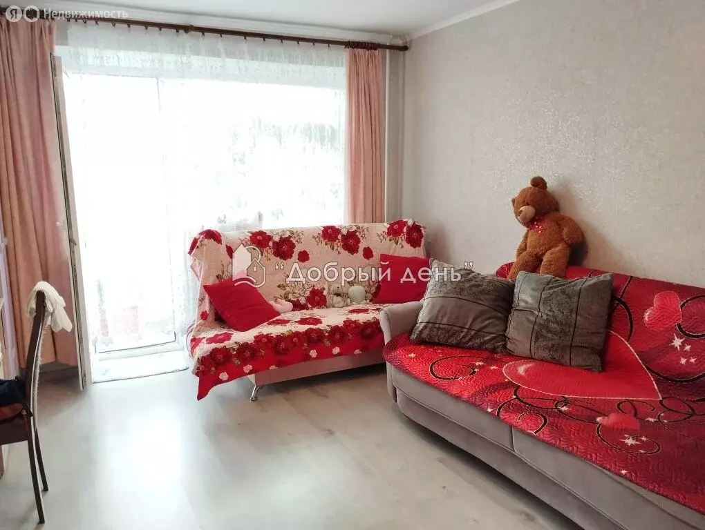 2-комнатная квартира: Советск, улица Пятницкого, 1 (46.6 м) - Фото 0