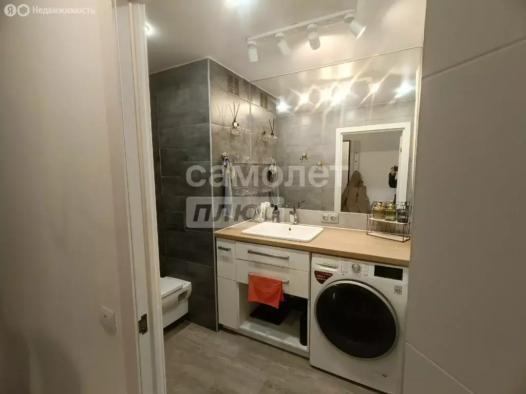 3-комнатная квартира: Выборг, Большая Каменная улица, 3 (62.5 м) - Фото 2