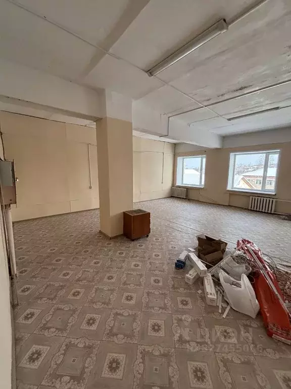 Помещение свободного назначения в Пермский край, с. Карагай ул. ... - Фото 2