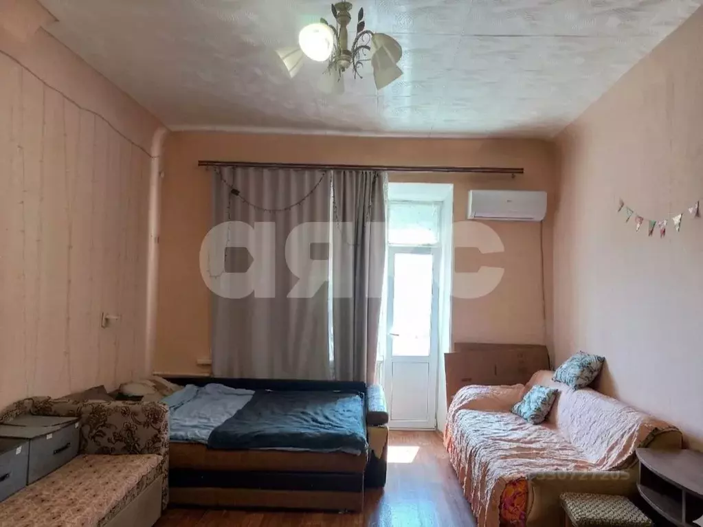 3-к кв. Волгоградская область, Волгоград ул. Кузнецова, 34 (75.0 м) - Фото 1