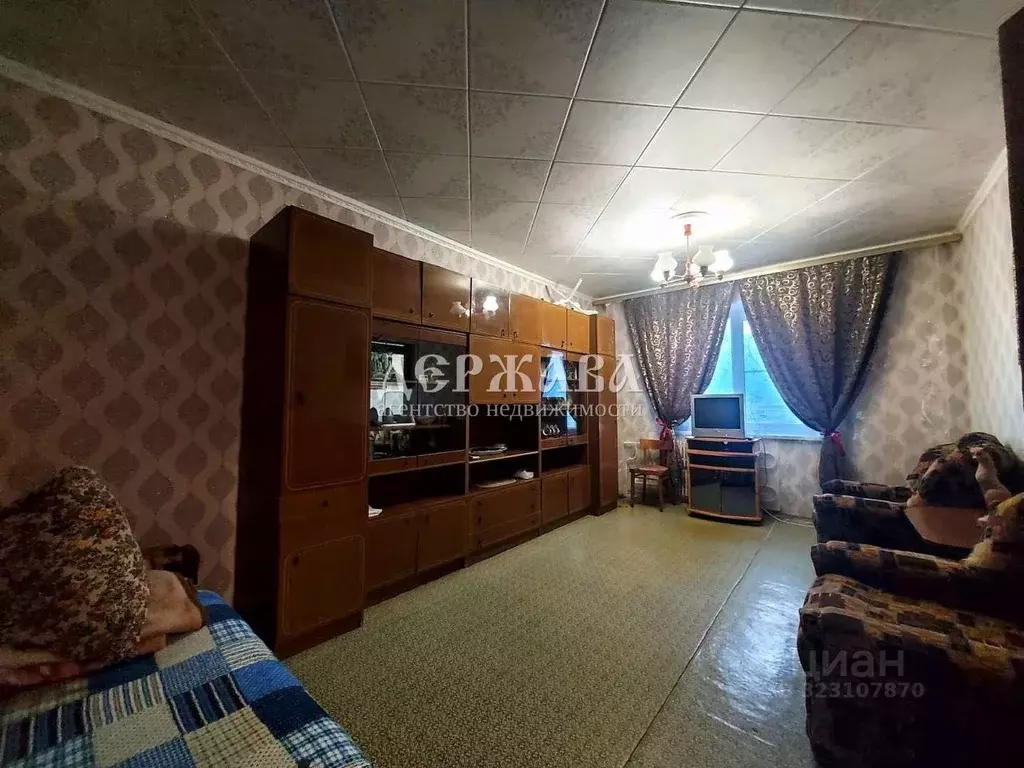 1-к кв. Белгородская область, Старый Оскол Ольминского мкр, 8 (39.6 м) - Фото 1