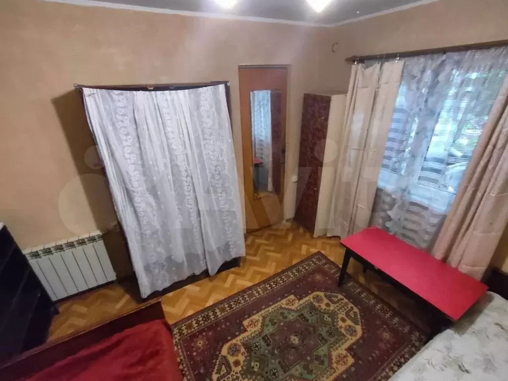 Комната 16 м в 2-к., 1/1 эт. - Фото 1
