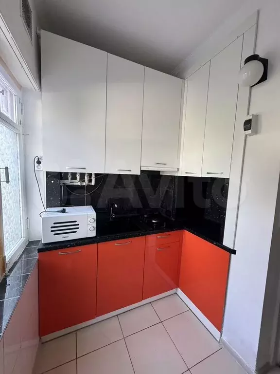 2-к. квартира, 50 м, 1/1 эт. - Фото 0