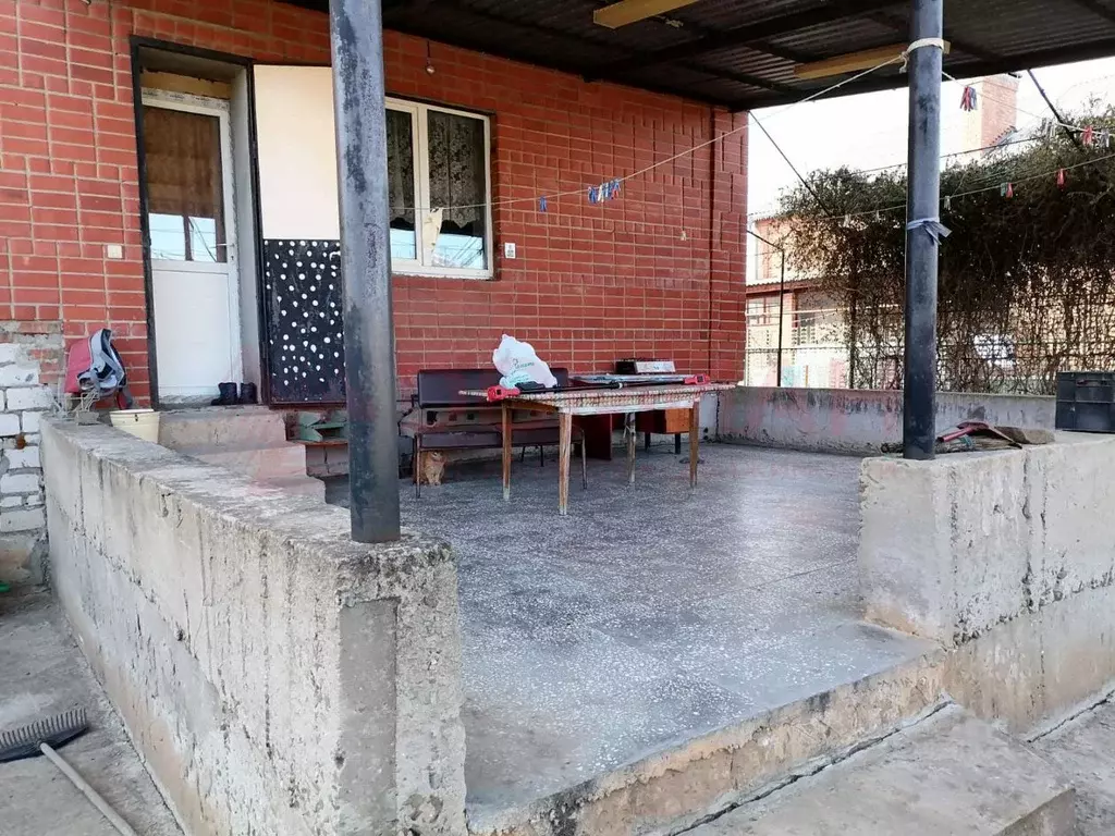 Дом в Ростовская область, Волгодонск Гаражная ул. (320 м) - Фото 1