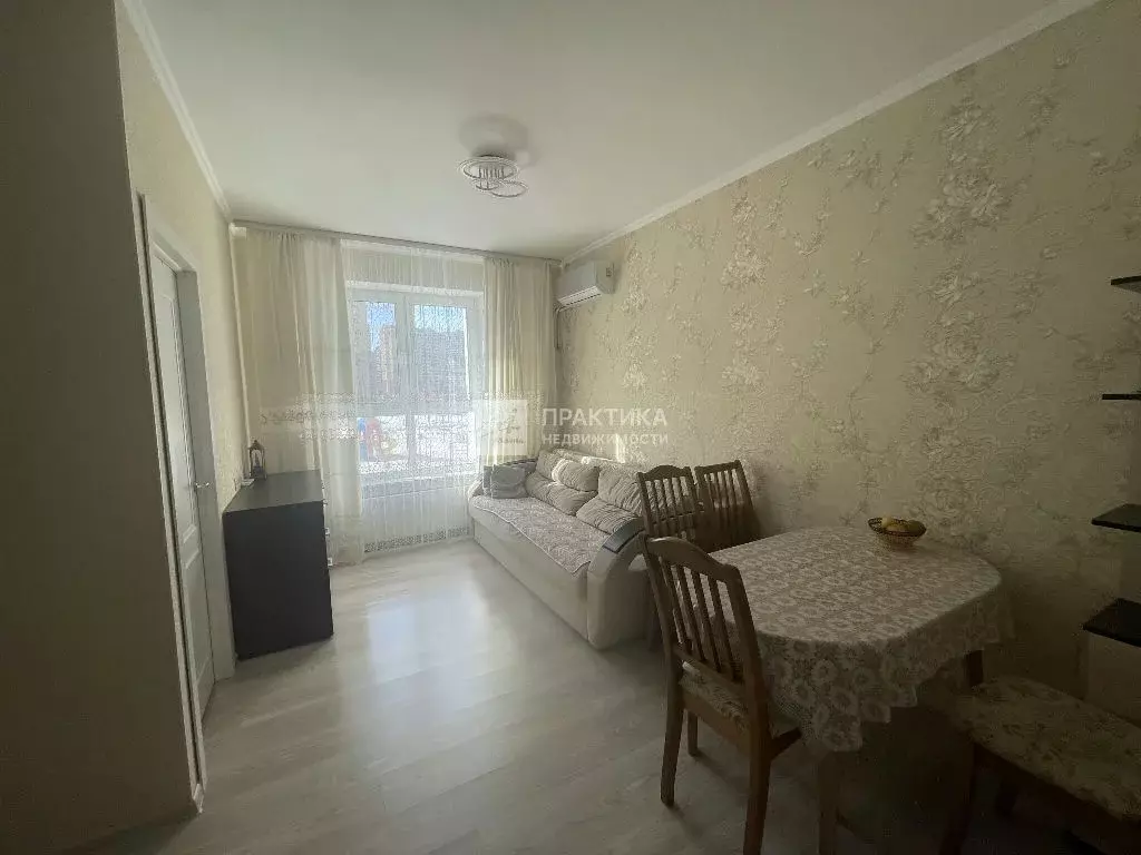 Продается 2-комнатная квартира - Фото 2