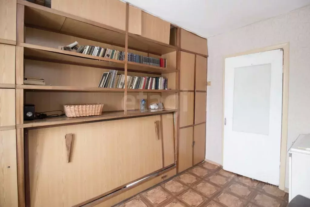 3-к кв. Калужская область, Бабынинский муниципальный округ, Воротынск ... - Фото 1