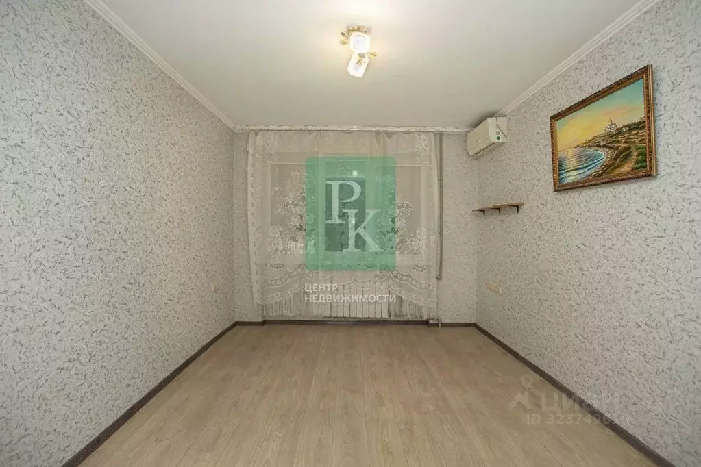 2-к кв. Севастополь просп. Октябрьской Революции, 25 (42.6 м) - Фото 1