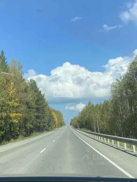 Участок в Свердловская область, Дегтярск городской округ, пос. Бережок ... - Фото 1