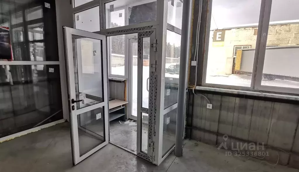 Склад в Свердловская область, Екатеринбург ул. Народного Фронта, 101А ... - Фото 2