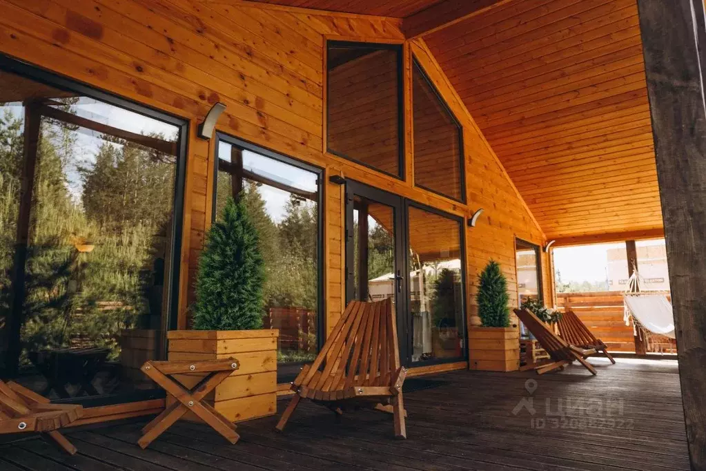 Дом в Свердловская область, Екатеринбург Лесные Тропы тер., 7 (100 м) - Фото 2