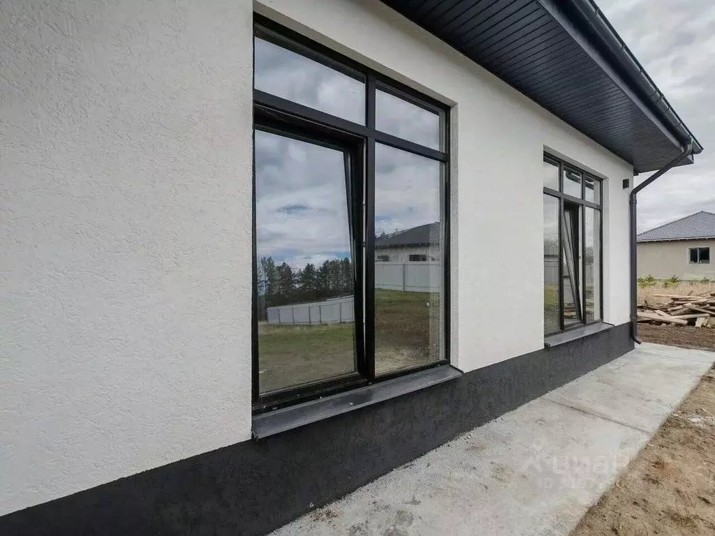 Дом в Свердловская область, Сысертский муниципальный округ, д. ... - Фото 1