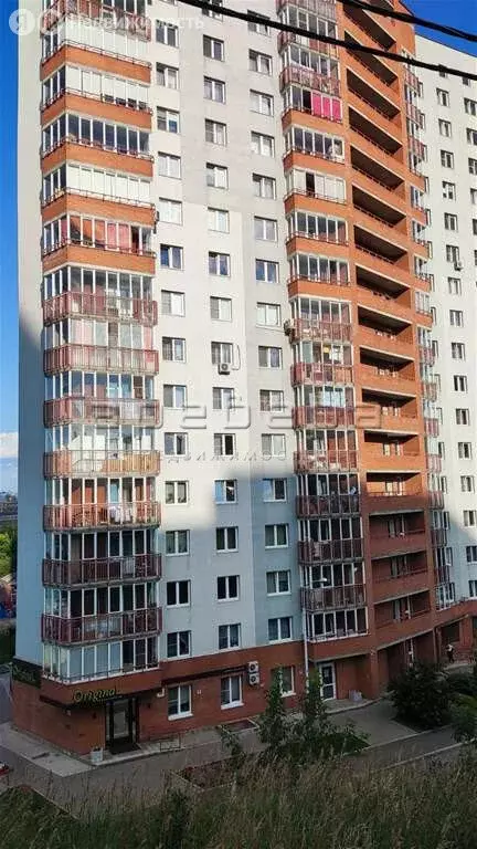 2-комнатная квартира: Красноярск, улица Куйбышева, 79 (60 м) - Фото 0