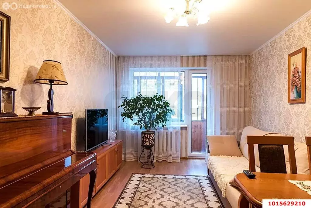 3-комнатная квартира: посёлок городского типа Янтарный, Советская ... - Фото 2