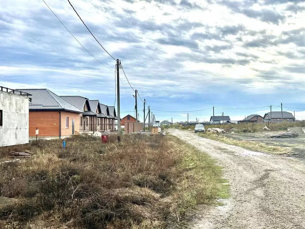 Участок в Краснодарский край, Северский район, Ильское городское ... - Фото 1