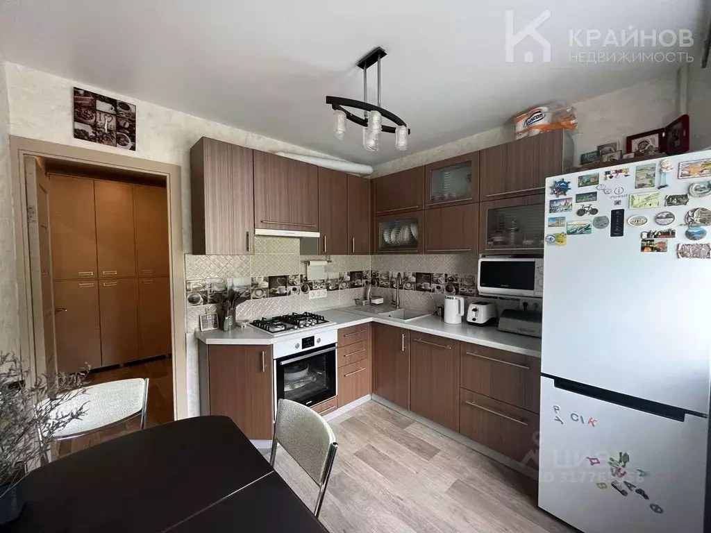 3-к кв. Воронежская область, Воронеж Тепличная ул., 6Б (70.2 м) - Фото 0