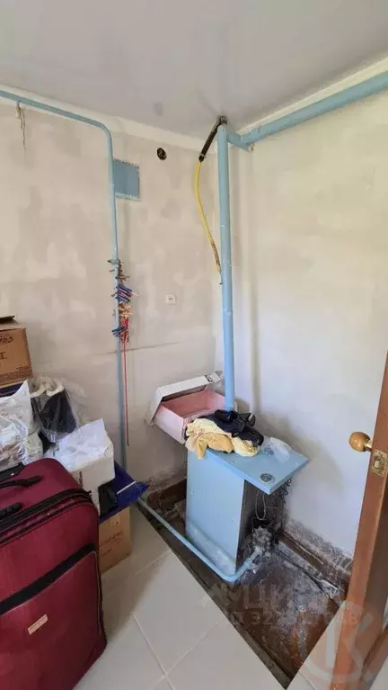 Дом в Крым, Черноморский район, Медведевское с/пос, с. Медведево ул. ... - Фото 2