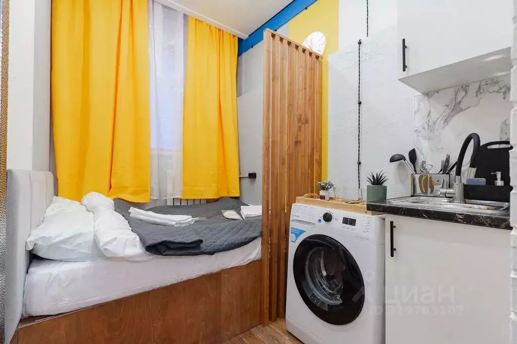 Студия Санкт-Петербург 8-я Красноармейская ул., 18 (10.0 м) - Фото 0