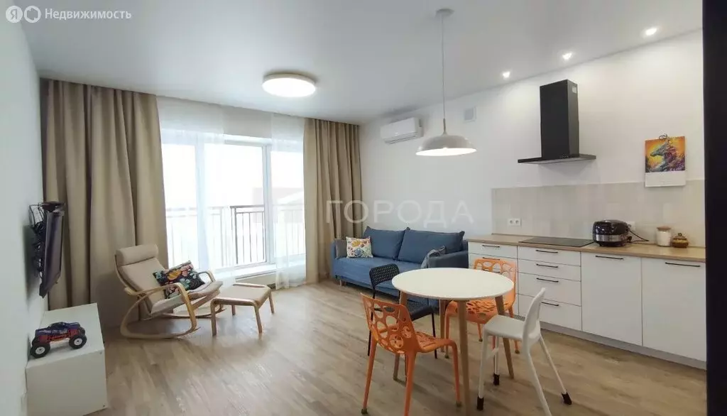 3-комнатная квартира: Новосибирск, Красный проспект, 222/3 (87.5 м) - Фото 0