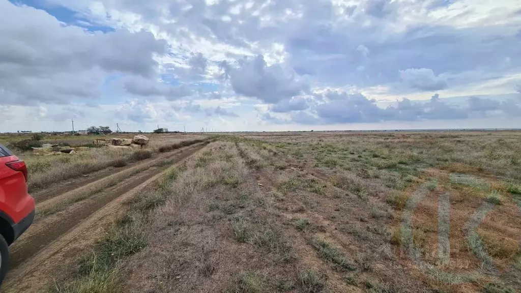 Участок в Крым, Сакский район, с. Молочное  (6.0 сот.) - Фото 1