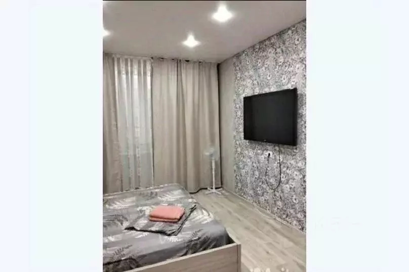 1-к кв. Татарстан, Набережные Челны бул. Галиаскара Камала, 4 (35.0 м) - Фото 1