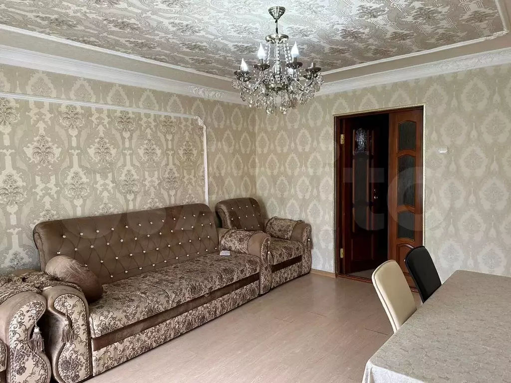 2-к. квартира, 55 м, 5/5 эт. - Фото 0