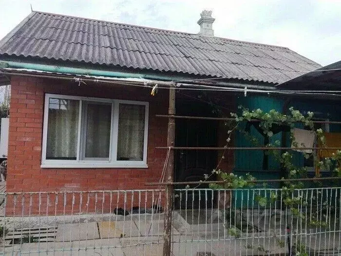 Дом в Краснодарский край, Северский район, Ильское городское ... - Фото 1