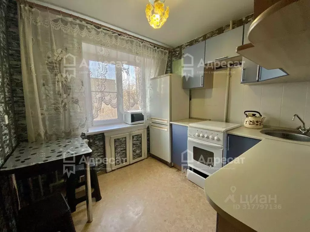 1-к кв. Волгоградская область, Волгоград ул. Фадеева, 21 (43.0 м) - Фото 0