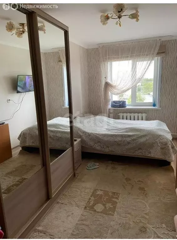 3-комнатная квартира: Сыктывкар, Сысольское шоссе, 10 (57.6 м) - Фото 0