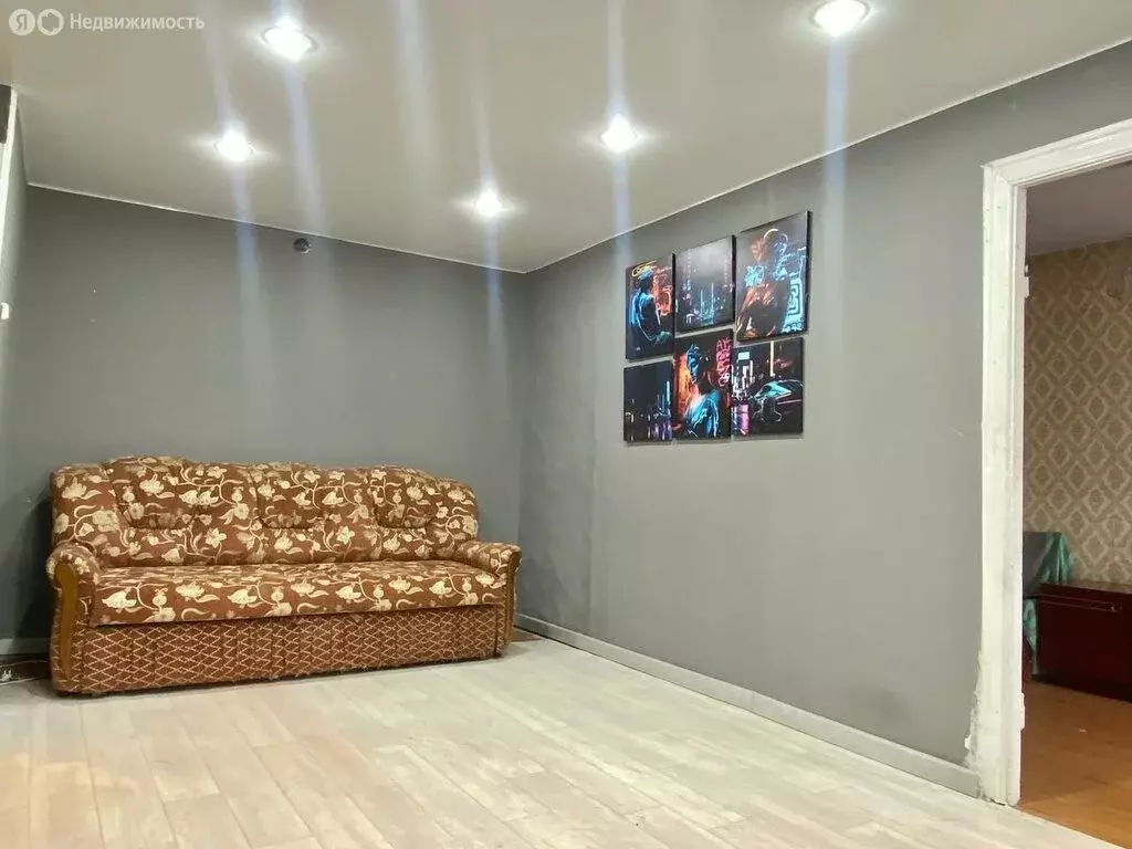 2-комнатная квартира: Ленинск-Кузнецкий, проспект Кирова, 114 (42 м) - Фото 0