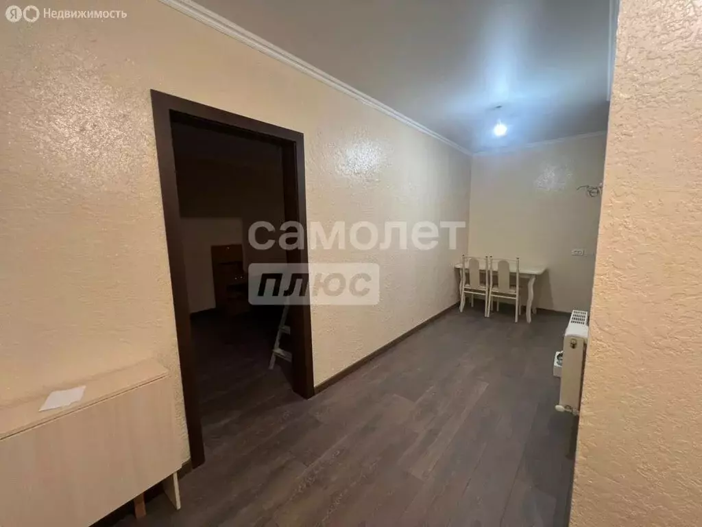 1-комнатная квартира: Нальчик, улица Толстого, 180Б (36 м) - Фото 2
