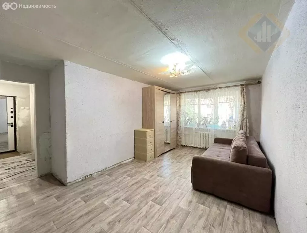 3-комнатная квартира: Находка, улица Арсеньева, 17 (59 м) - Фото 1