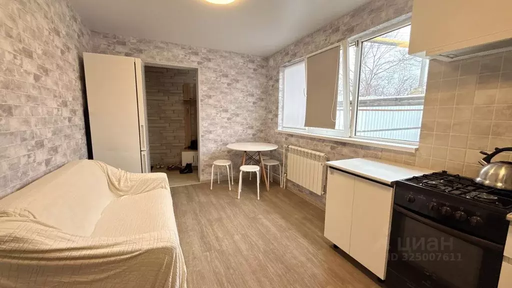 3-к кв. Краснодарский край, Сочи ул. Шаумяна, 8 (42.0 м) - Фото 2