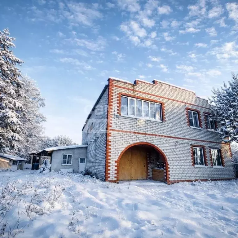 Дом в Курская область, Обоянский район, Зоринский сельсовет, с. Зорино ... - Фото 1