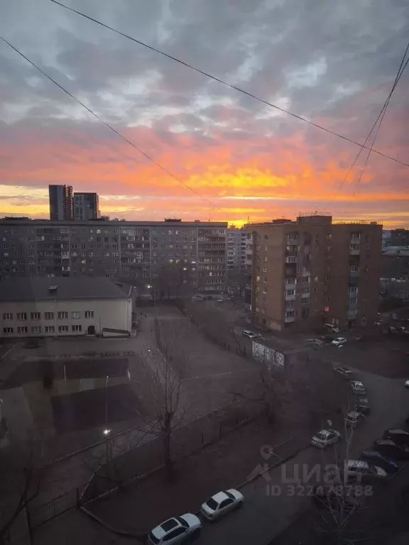 3-к кв. Красноярский край, Красноярск Заводская ул., 1 (65.9 м) - Фото 0