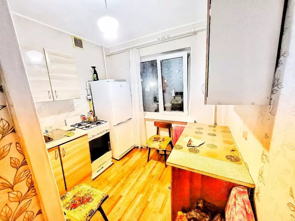 2-к кв. Омская область, Омск Заозерный мкр, просп. Менделеева, 36Б ... - Фото 1