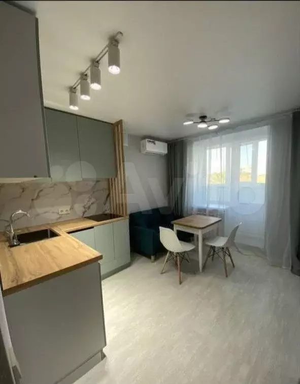 2-к. квартира, 39 м, 1/10 эт. - Фото 1