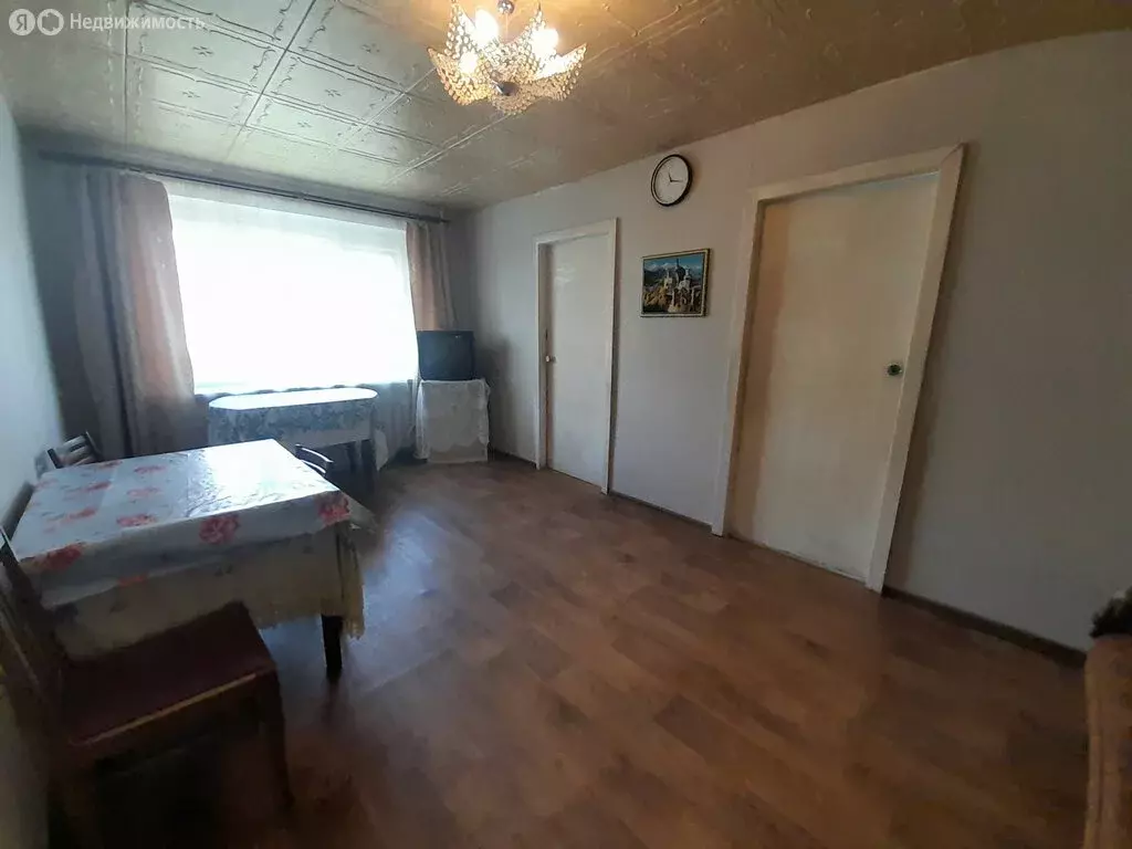 4-комнатная квартира: Лесниково, микрорайон КГСХА, 2 (61.5 м) - Фото 0