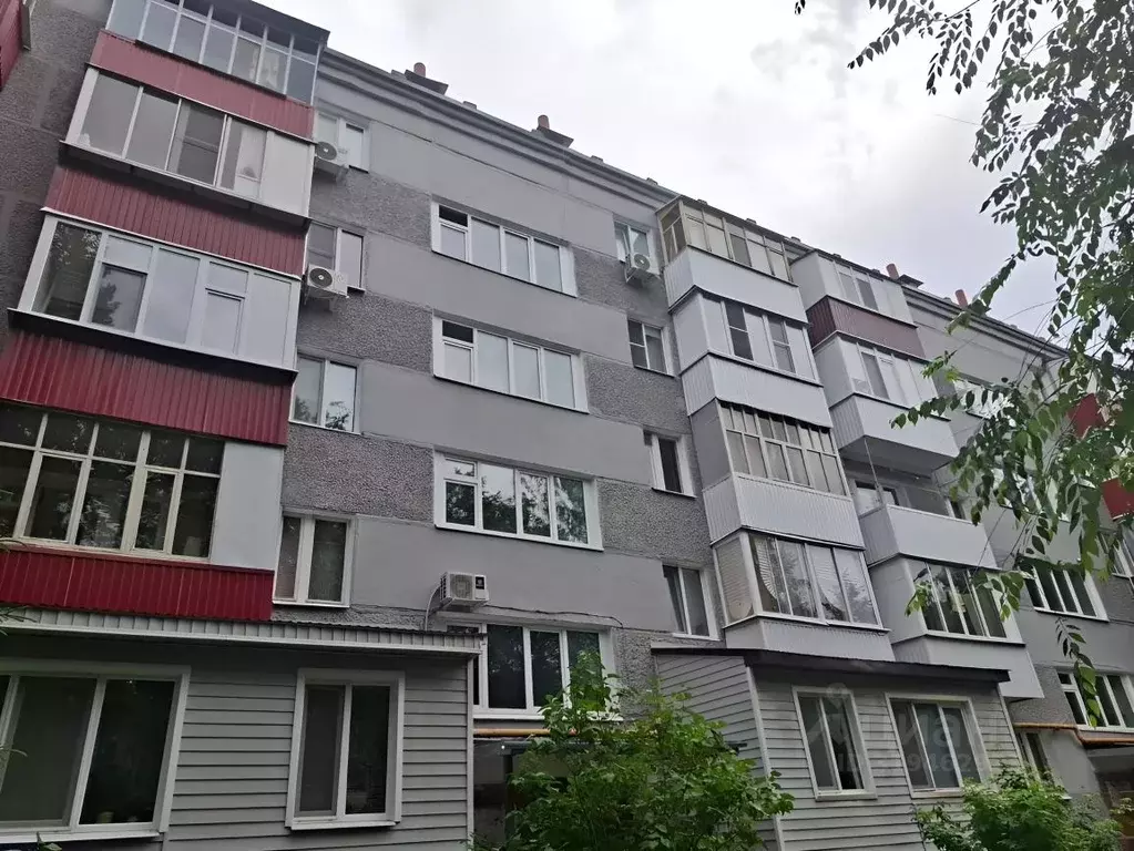 3-к кв. Татарстан, Казань ул. Братьев Касимовых, 66 (59.4 м) - Фото 0
