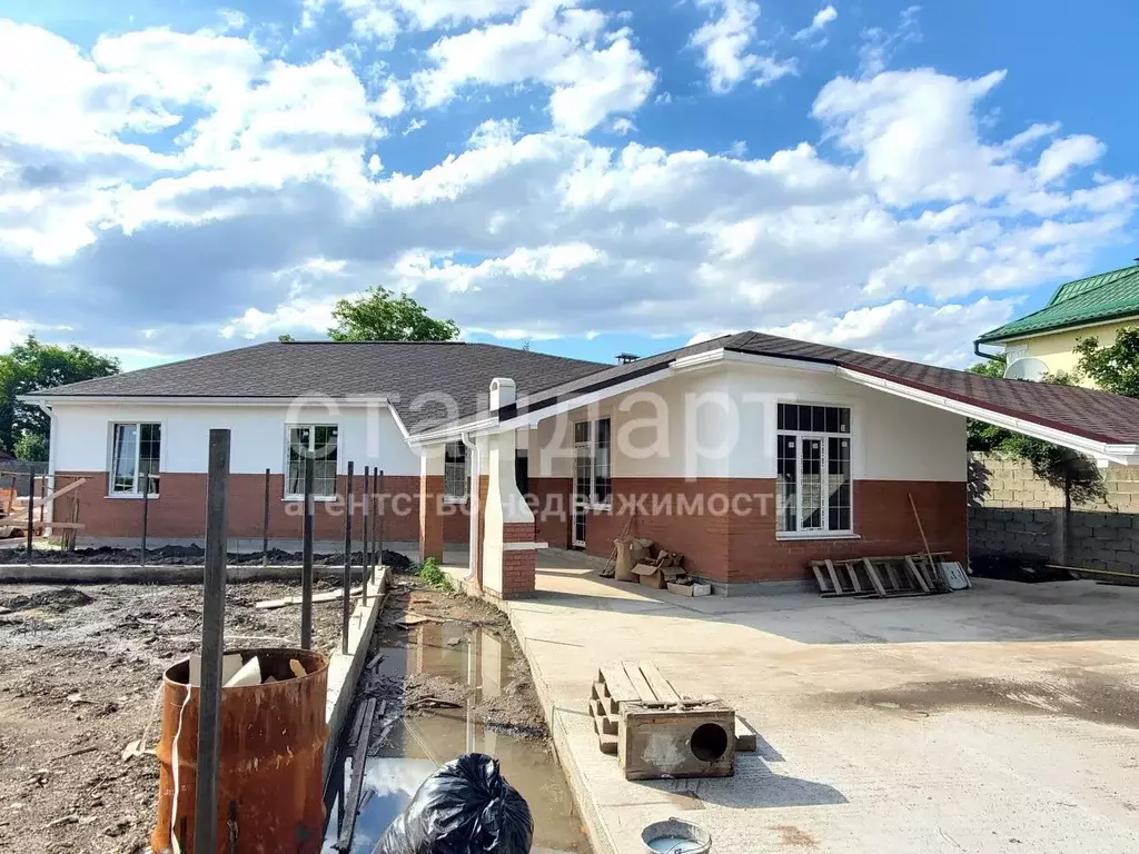 Дом в Ставропольский край, Ессентуки ул. Отрадная (127 м) - Фото 1