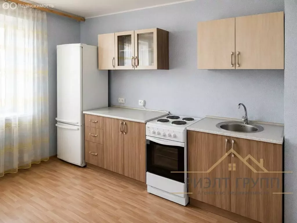 3-комнатная квартира: Казань, улица Нурихана Фаттаха, 17/4 (73 м) - Фото 2