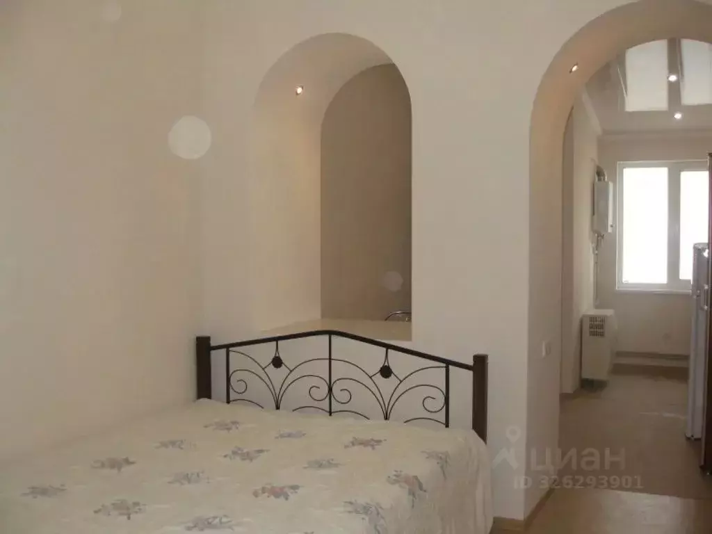 1-к кв. Крым, Евпатория ул. Имени Бартенева, 6 (30.0 м) - Фото 1