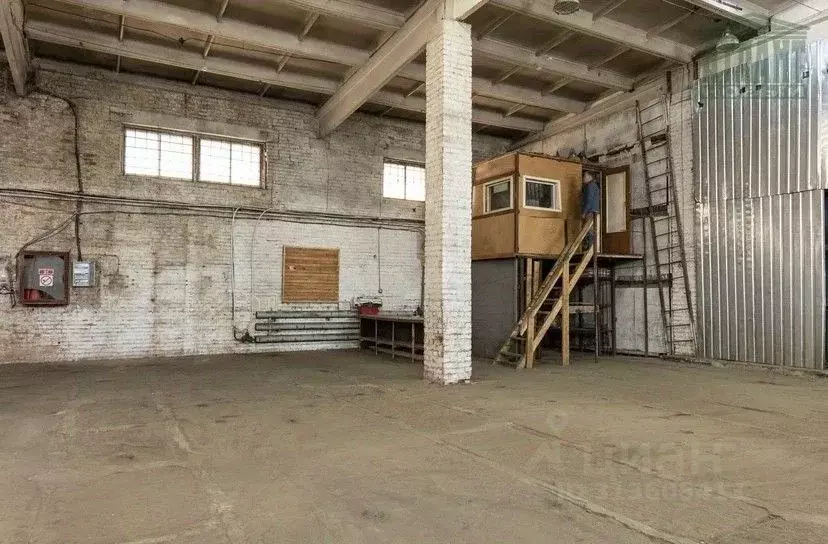 Склад в Хабаровский край, Хабаровск Индустриальная ул., 9А (413 м) - Фото 1