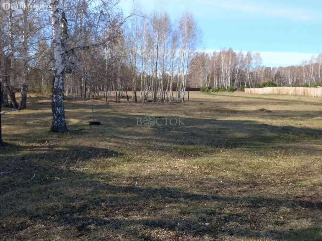 Участок в Шуваевский сельсовет, село Совхоз Сибиряк (15 м) - Фото 0