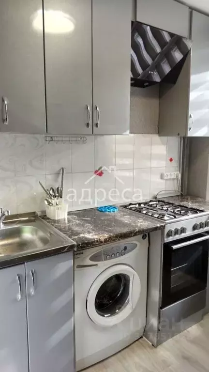1-к кв. Самарская область, Самара просп. Кирова, 385А (21.0 м) - Фото 0