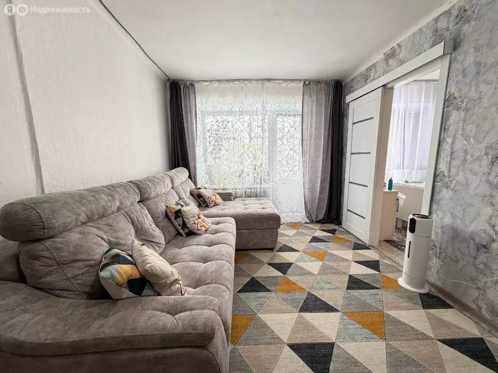 2-комнатная квартира: Чебаркуль, улица Калинина, 2 (44.5 м) - Фото 2