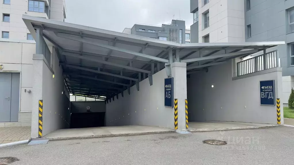 Гараж в Санкт-Петербург Лахта Плаза жилой комплекс, кБ (13 м) - Фото 2