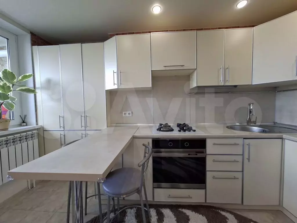 2-к. квартира, 51 м, 3/3 эт. - Фото 1