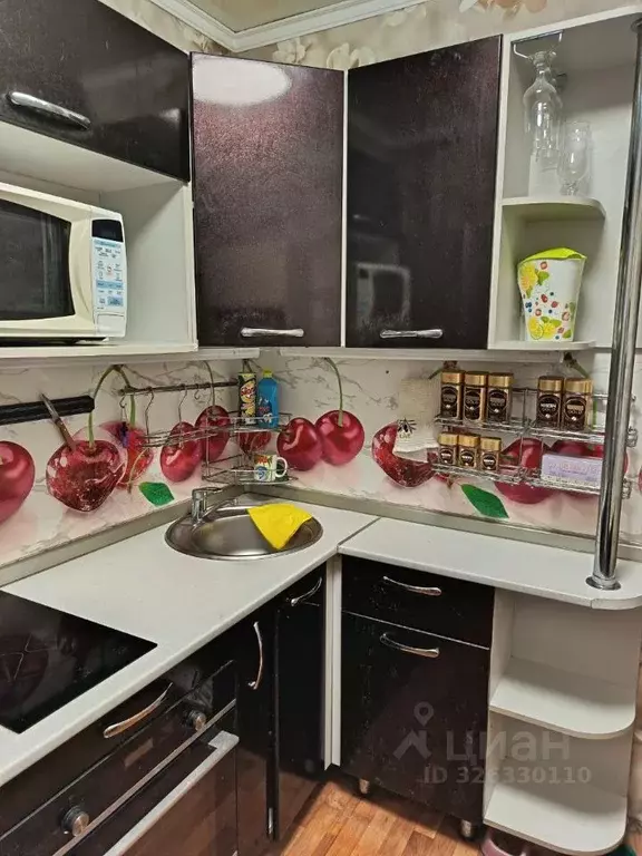 2-к кв. Хакасия, Черногорск ул. Калинина, 13 (43.0 м) - Фото 1